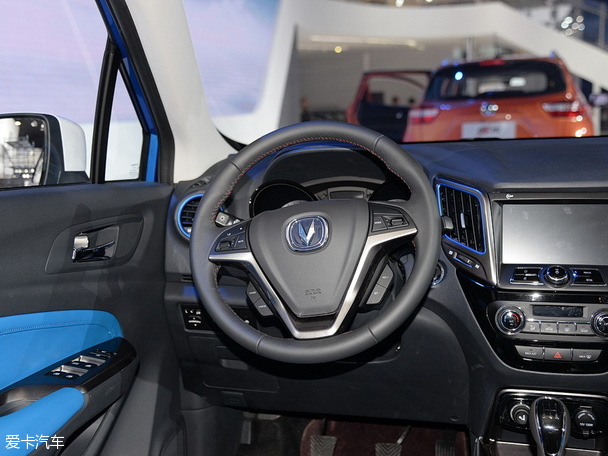 長安乘用車2016款長安CS15