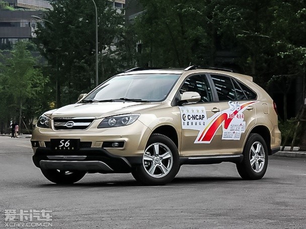 比亞迪汽車(chē)2014款比亞迪S6