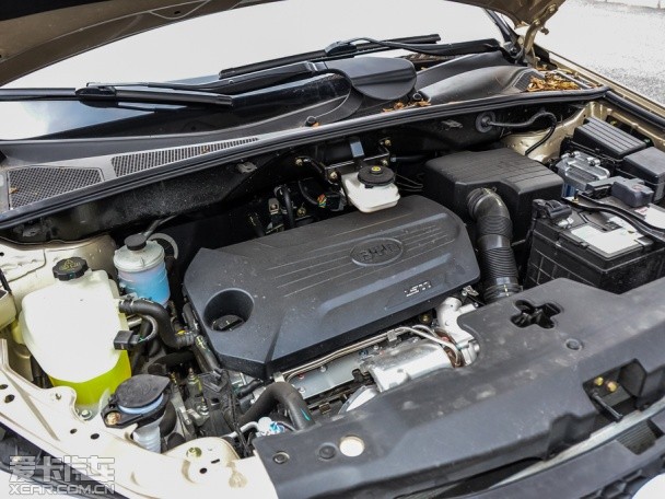 比亞迪汽車(chē)2014款比亞迪S6