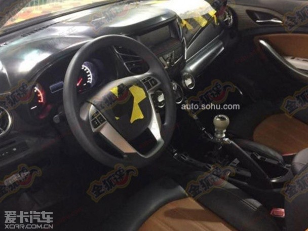 比亞迪S3最新低偽諜照 新外觀/或搭1.5T