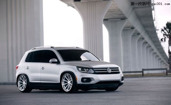 SUV也玩低趴? 大眾途觀改裝另類低趴風格(1)