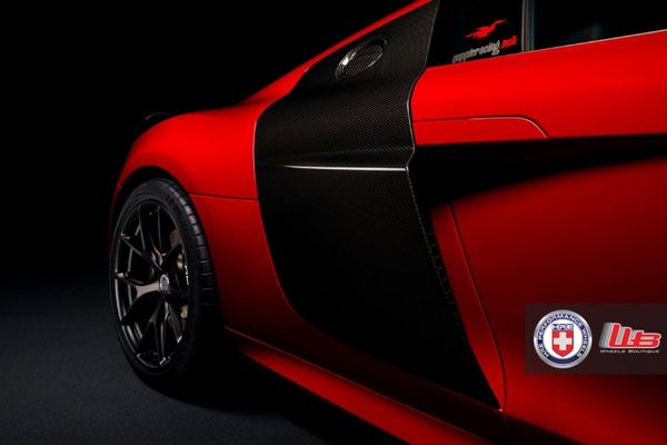 夜色下的血紅色猛獸 奧迪R8改裝HRE輪轂!