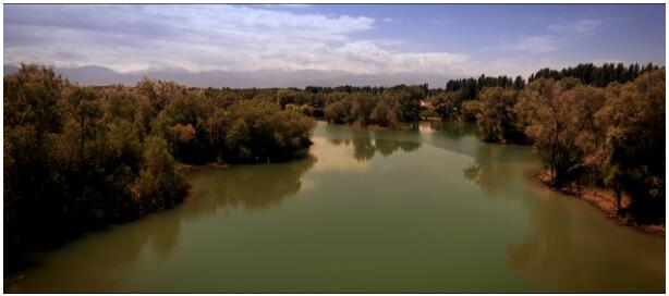 專訪《印象·絲綢之路》導(dǎo)演向凱:4K電影技術(shù)下的印象中國 3.jpg