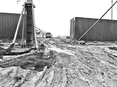 河南對(duì)部分工地暗訪 看上去符合規(guī)范暗藏偷排口