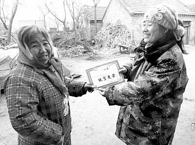 河南扶貧攻堅(jiān)戰(zhàn)見成效 這些貧困縣成績?yōu)椤皟?yōu)”