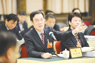 程志明:談成績事實有據(jù) 話藍圖前景可期