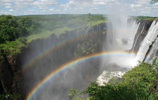 比你所知道的更美 宛如仙境十大蜜月圣地