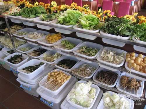 中國那些賺翻的小吃攤:年收入竟超百萬元