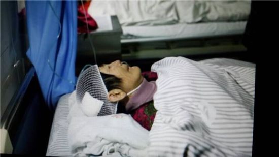 洛陽載20余人貨車景區內失控側翻 傷亡不明(圖)