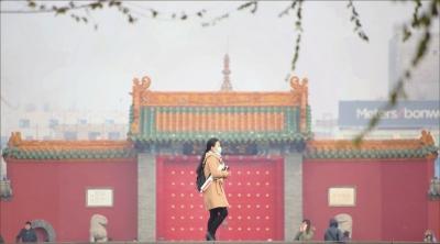 沈陽減產限產“驅霾” 建筑工地全面停工