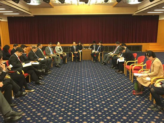 日副外相:中國發(fā)展對日系機遇非威脅 中國人赴日或免簽