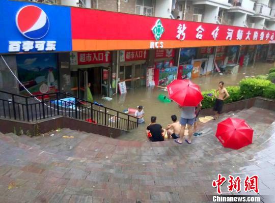 DώWУ@䁱W̼ұ_AС z