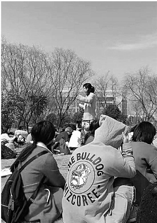 去食堂還是叫外賣?一高校開課專治選擇困難癥