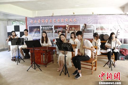 福建高校集中迎來開學季花樣迎新為新生“護航”